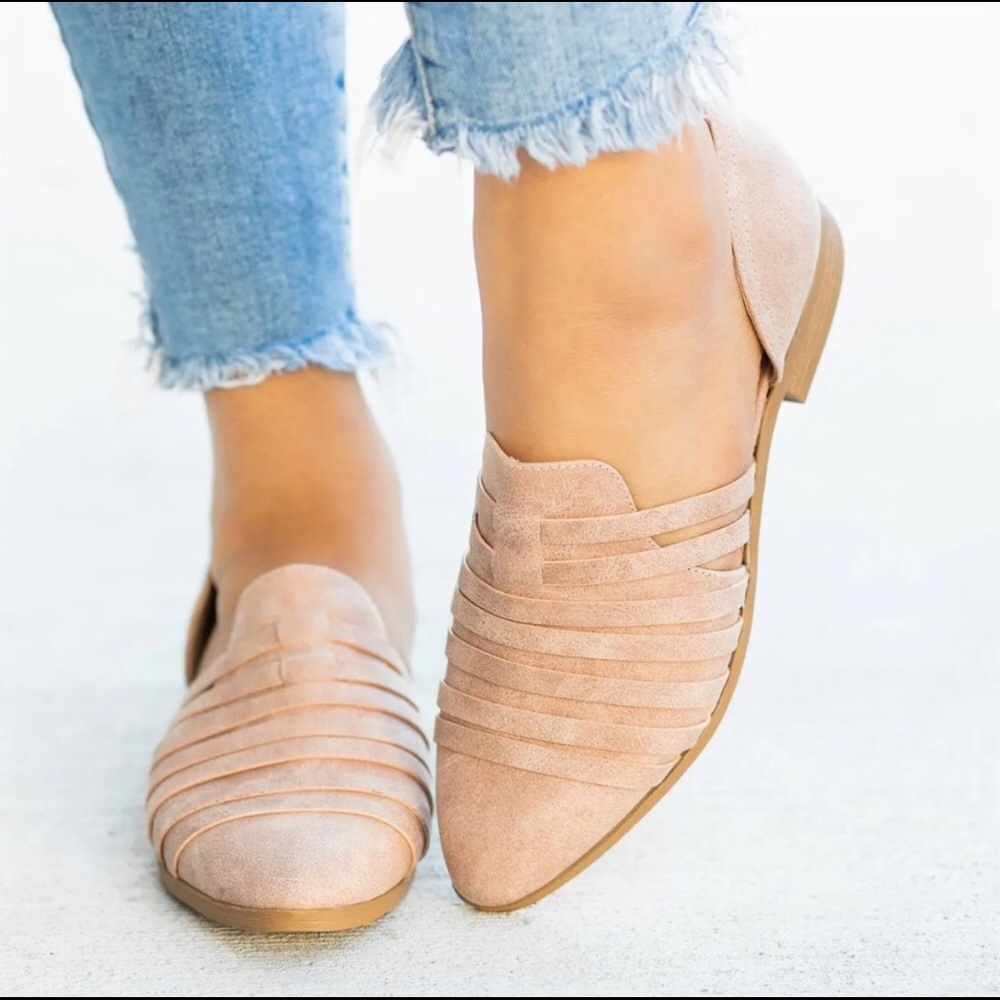 NWT!  Blush Strap Cutout Flats - Picture 2 of 3